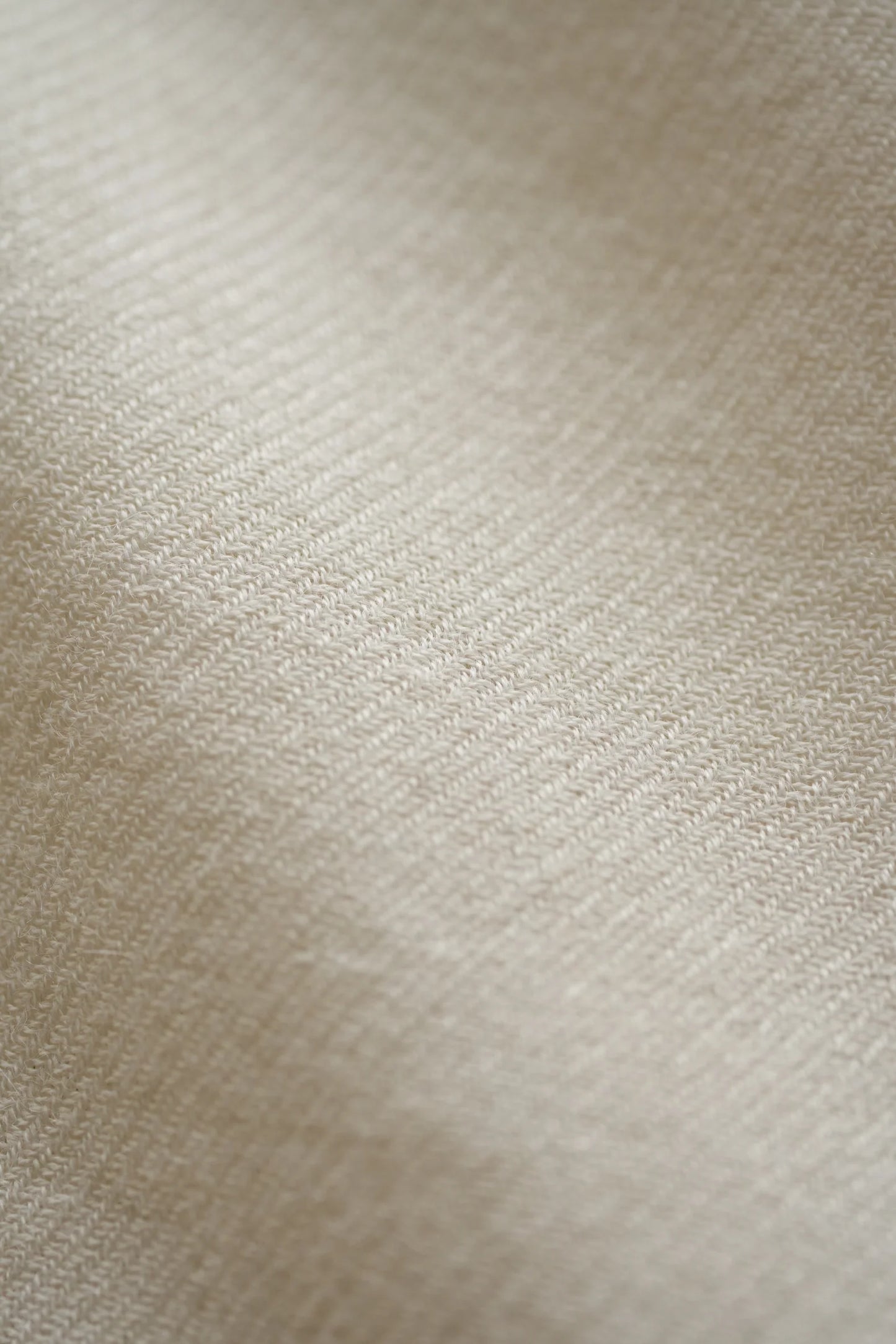 Federica Shawl | IVORY | Alpaca