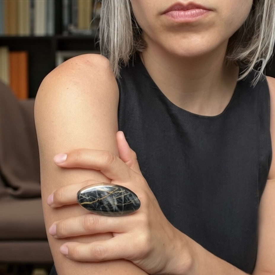 Black Oval Onyx Ring (L)