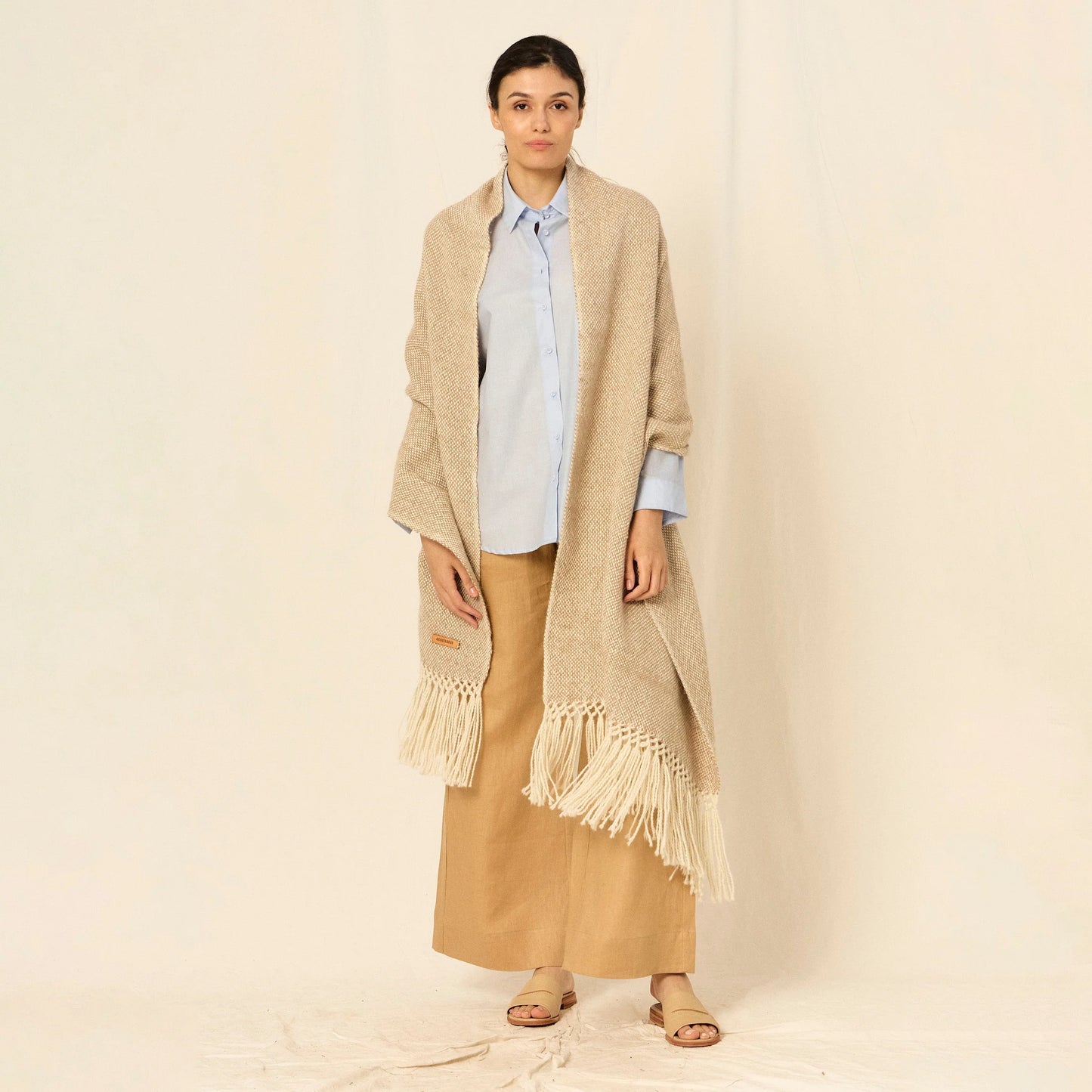 Nicolasa Shawl | SAND & NATURAL | Llama