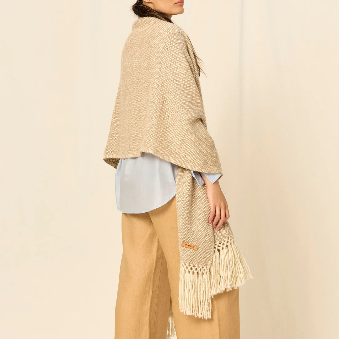 Nicolasa Shawl | SAND & NATURAL | Llama